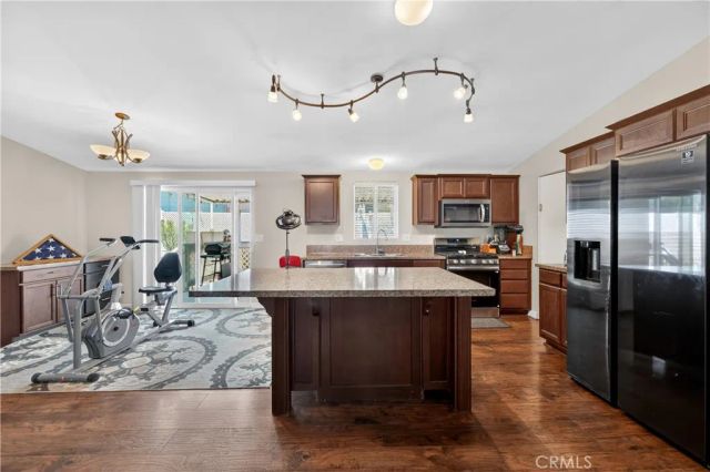 15181 Van Buren 114, Riverside, CA 92504