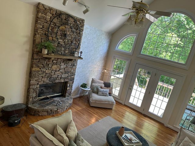 1829 Bay Pointe Drive, Hixson, TN 37343