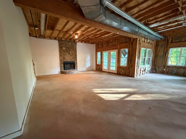 1829 Bay Pointe Drive, Hixson, TN 37343