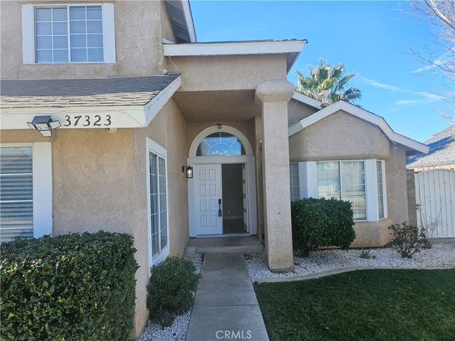 37323 Daybreak Street, Palmdale, CA 93550