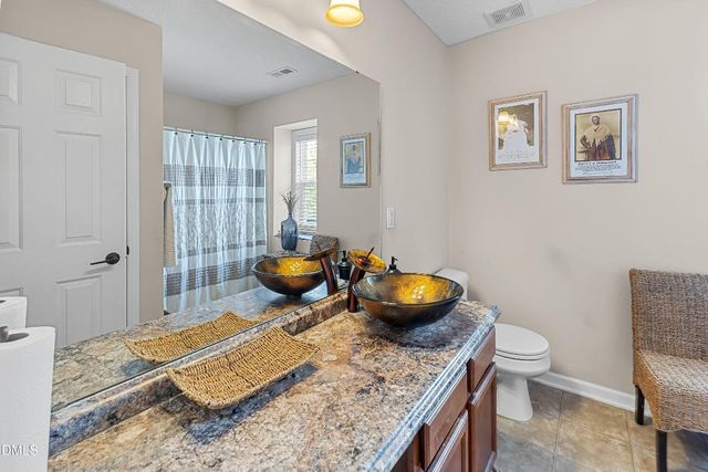 8911 Elizabeth Benneth Place, Raleigh, NC 27616