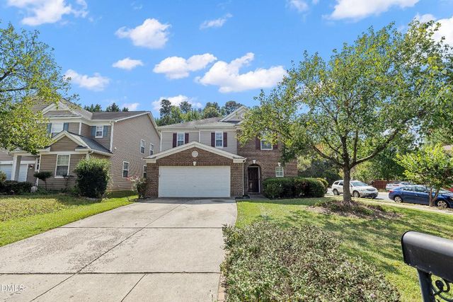 8911 Elizabeth Benneth Place, Raleigh, NC 27616