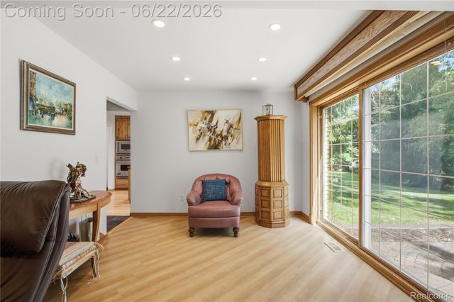 28143 W 12 Mile Road, Farmington Hills, MI 48334