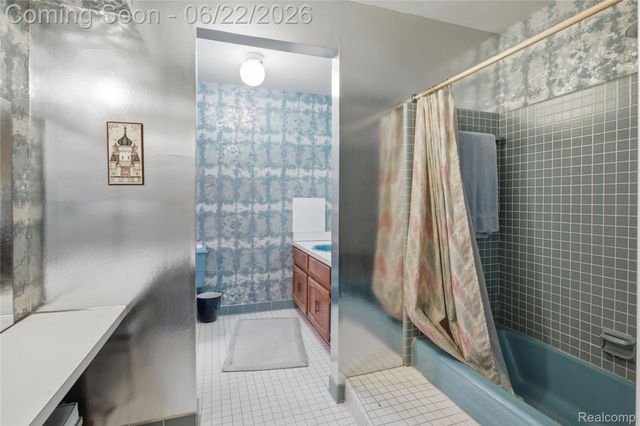28143 W 12 Mile Road, Farmington Hills, MI 48334