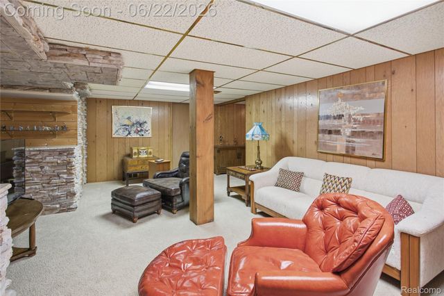 28143 W 12 Mile Road, Farmington Hills, MI 48334