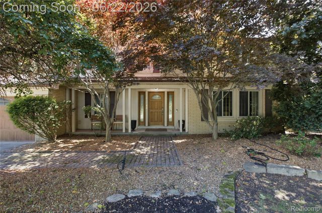 28143 W 12 Mile Road, Farmington Hills, MI 48334