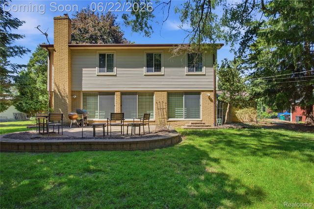 28143 W 12 Mile Road, Farmington Hills, MI 48334