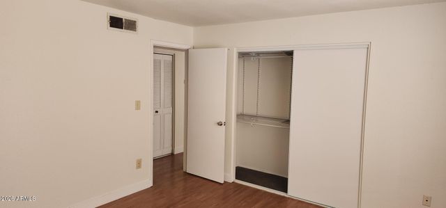 4654 W TUCKEY Lane, Glendale, AZ 85301