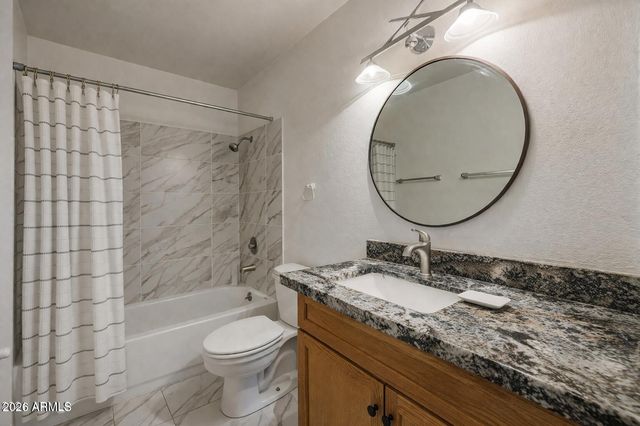 4654 W TUCKEY Lane, Glendale, AZ 85301