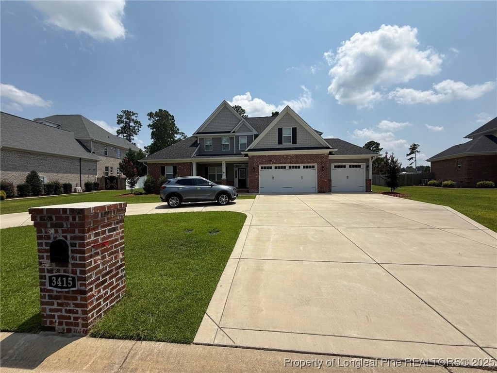3415 CAMBERLY Drive, Fayetteville, NC 28306