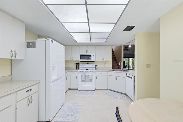3412 TALLYWOOD CIRCLE 7018, Sarasota, FL 34237