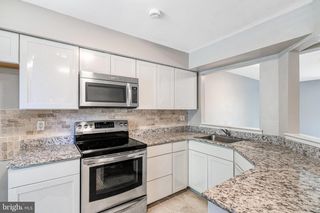 15355 GATEHOUSE TER, Woodbridge, VA 22191