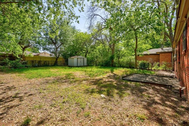 1824 Andover Court, Oklahoma City, OK 73120