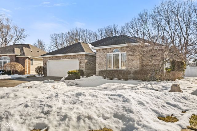 3801 S Station Drive, Columbus, IN 47203