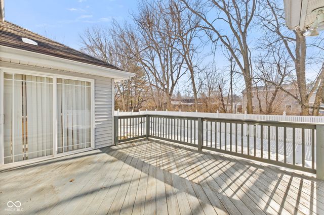 3801 S Station Drive, Columbus, IN 47203