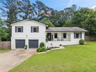 2370 Holly Springs Road NE, Marietta, GA 30062