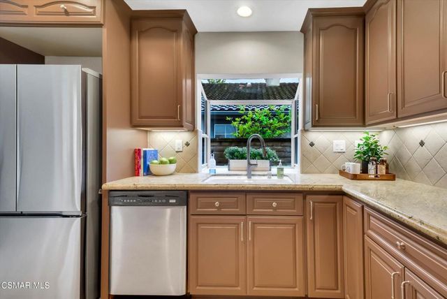 1022 Cactus Court, Newbury Park, CA 91320