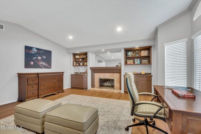 1022 Cactus Court, Newbury Park, CA 91320