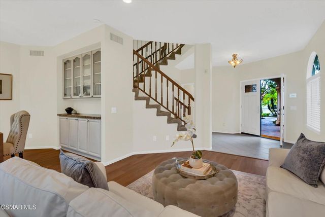 1022 Cactus Court, Newbury Park, CA 91320