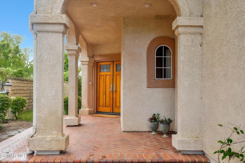 1022 Cactus Court, Newbury Park, CA 91320 — photo 2