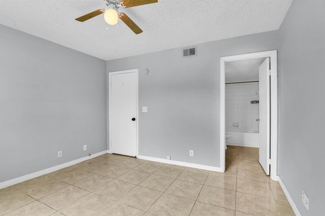 3995 W Mcnab Road B205, Pompano Beach, FL 33069