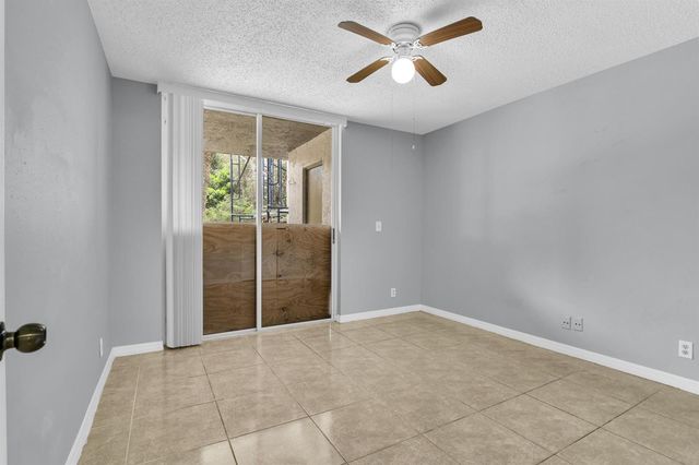 3995 W Mcnab Road B205, Pompano Beach, FL 33069