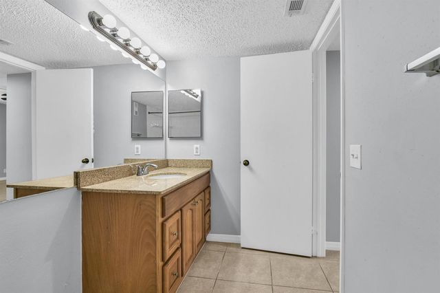 3995 W Mcnab Road B205, Pompano Beach, FL 33069