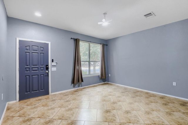 5809 Alomar CV, Del Valle, TX 78617