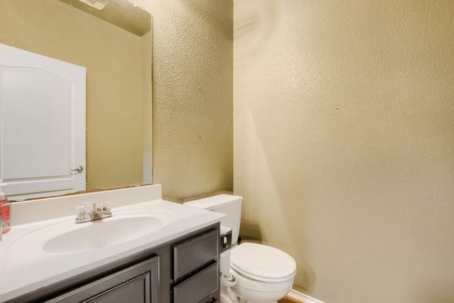 5809 Alomar CV, Del Valle, TX 78617