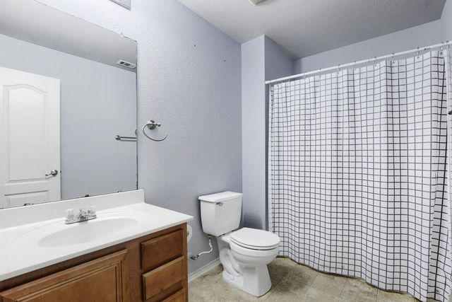 5809 Alomar CV, Del Valle, TX 78617