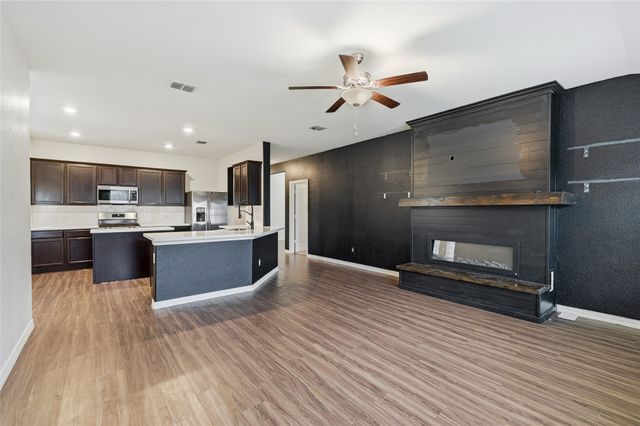 903 Spruce Lane, Princeton, TX 75407