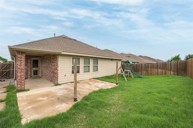 903 Spruce Lane, Princeton, TX 75407