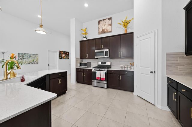 21327 Bering Reach Drive, Cypress, TX 77433