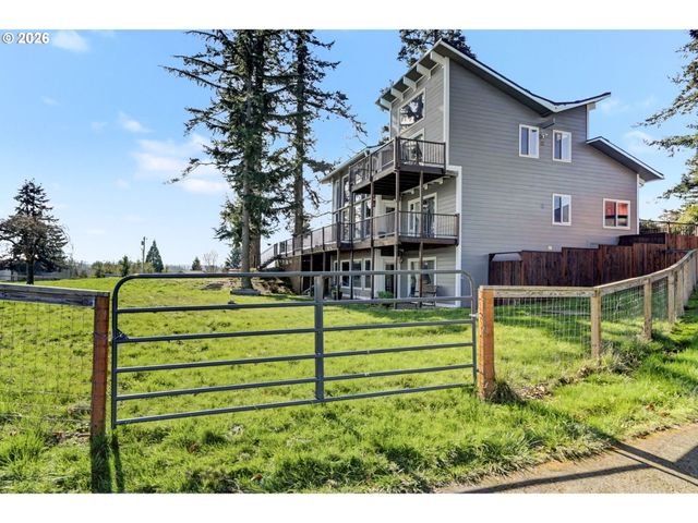 9915 MARQUAM Cir, Molalla, OR 97038