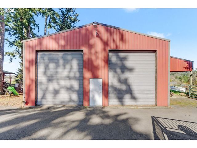 9915 MARQUAM Cir, Molalla, OR 97038