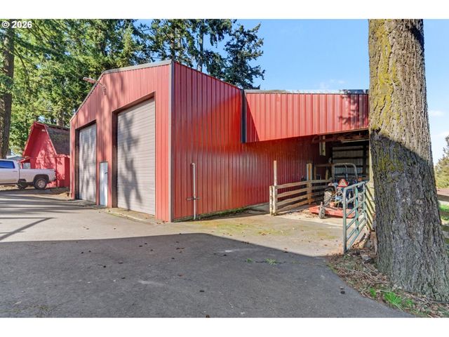 9915 MARQUAM Cir, Molalla, OR 97038