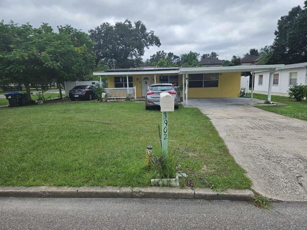 3902 CASTELL DRIVE, Orlando, FL 32810
