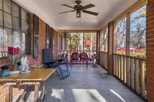 463 Compton SE Road, Silver Creek, GA 30173