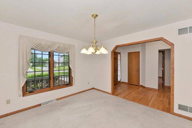 N22W26761 Shooting Star ROAD, Pewaukee, WI 53072