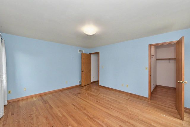 N22W26761 Shooting Star ROAD, Pewaukee, WI 53072