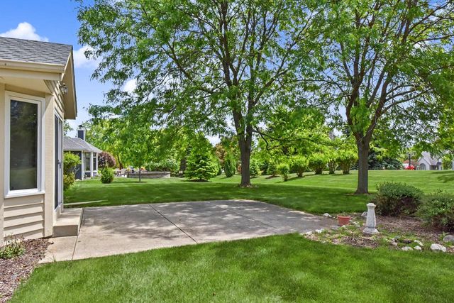 N22W26761 Shooting Star ROAD, Pewaukee, WI 53072