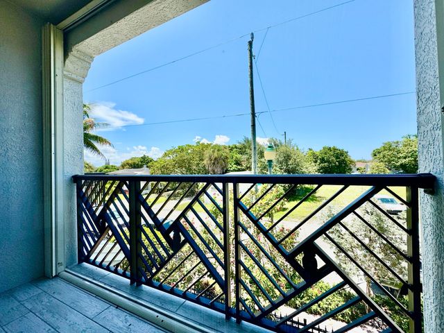 326 NW 1st Street, Delray Beach, FL 33444