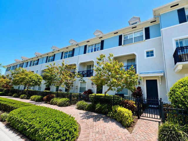 326 NW 1st Street, Delray Beach, FL 33444