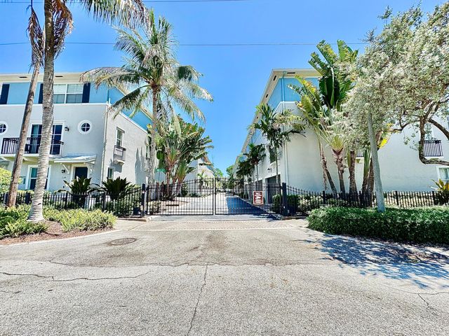 326 NW 1st Street, Delray Beach, FL 33444