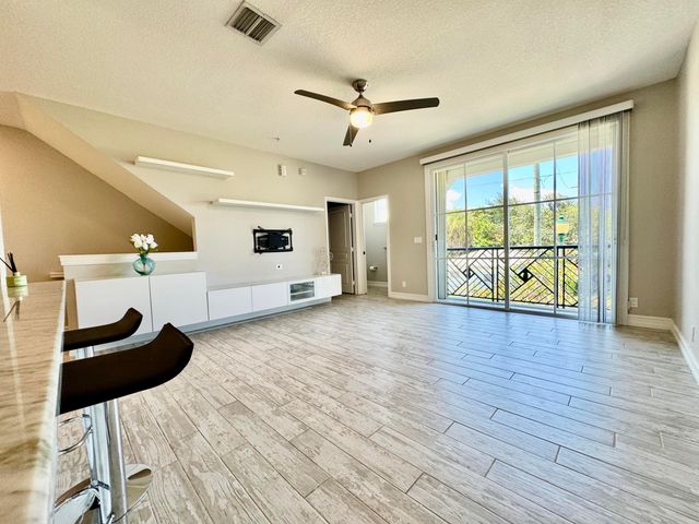 326 NW 1st Street, Delray Beach, FL 33444