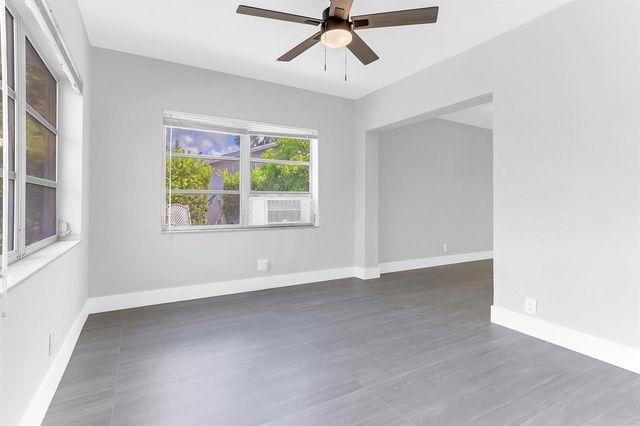 7609 NW 70 Avenue, Tamarac, FL 33321