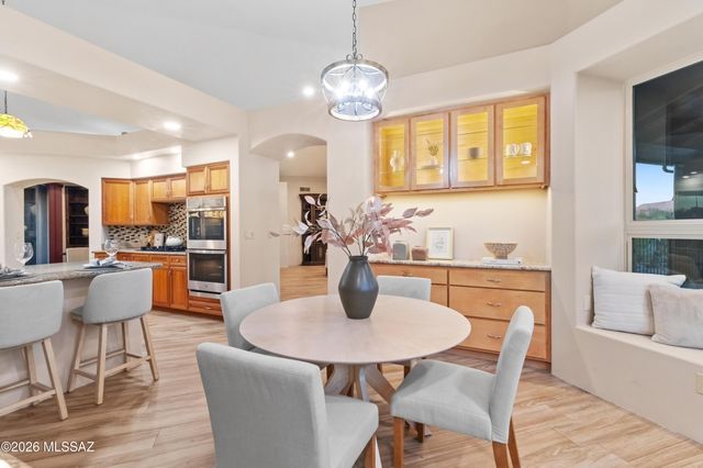 12107 N Sliding Rock Place, Oro Valley, AZ 85755