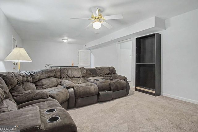 325 Camber Woods Court, Roswell, GA 30076