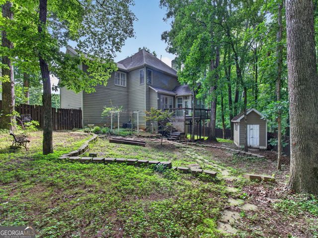 325 Camber Woods Court, Roswell, GA 30076
