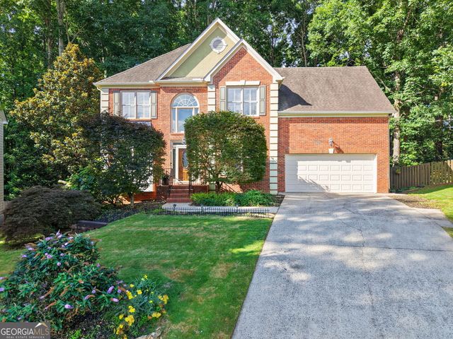 325 Camber Woods Court, Roswell, GA 30076